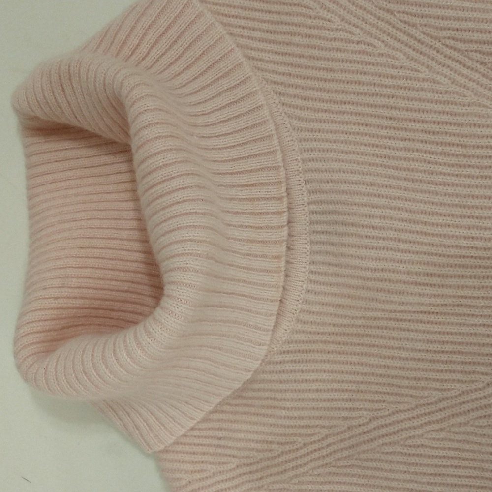 Pink Cashmere Ribbed Sleeveless Turtleneck Classy Bloomingdale's See Measurement - Picture 3 of 6